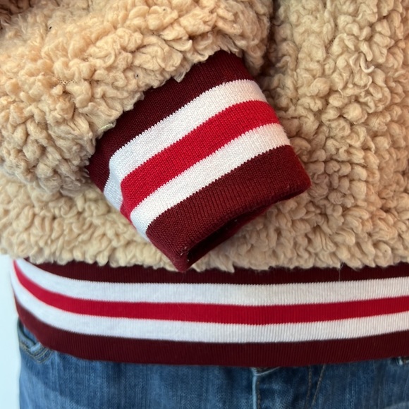 Forever 21 Fleece Fuzzy Sweater in Tan Size L - Picture 3 of 6